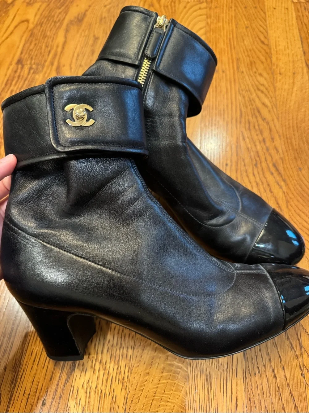 Chanel CC Turnlock Black Leather Patent Cap Toe Ankle Boots EU 40.5